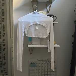 ALO Yoga Thrill seeker shrug